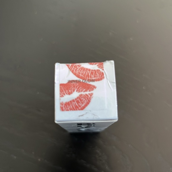 Buxom Inner glow lip plumper - Picture 3 of 5